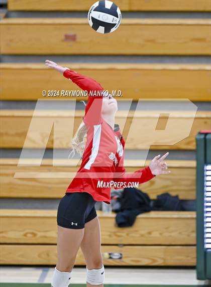 Thumbnail 2 in Richmond vs Mt Vernon (IHSAA 4A Section 39 Round 1) photogallery.