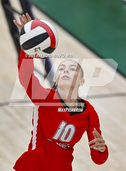 Thumbnail 3 in Richmond vs Mt Vernon (IHSAA 4A Section 39 Round 1) photogallery.