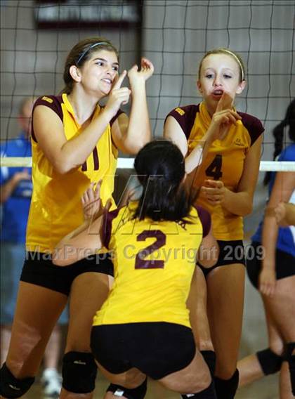 Thumbnail 2 in Acalanes @ Las Lomas photogallery.