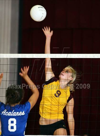 Thumbnail 3 in Acalanes @ Las Lomas photogallery.