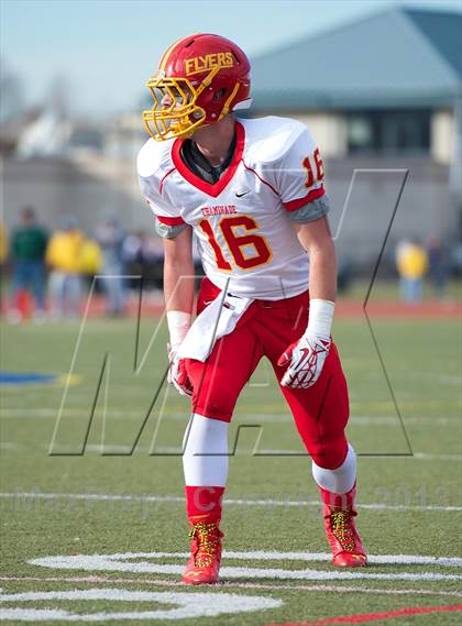 Thumbnail 2 in St. Anthony's vs. Chaminade (CHSFL Class AAA Final) photogallery.