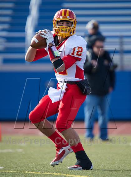 Thumbnail 2 in St. Anthony's vs. Chaminade (CHSFL Class AAA Final) photogallery.