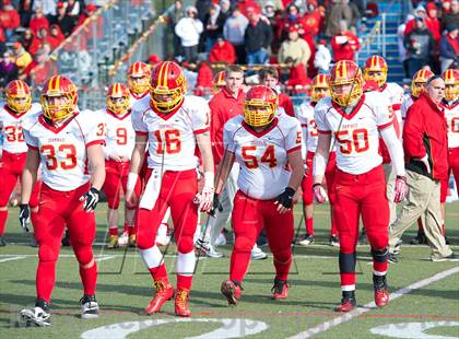 Thumbnail 3 in St. Anthony's vs. Chaminade (CHSFL Class AAA Final) photogallery.