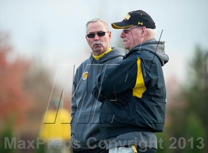 Thumbnail 3 in St. Anthony's vs. Chaminade (CHSFL Class AAA Final) photogallery.