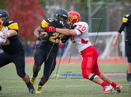 Thumbnail 1 in St. Anthony's vs. Chaminade (CHSFL Class AAA Final) photogallery.