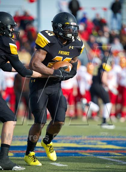 Thumbnail 3 in St. Anthony's vs. Chaminade (CHSFL Class AAA Final) photogallery.