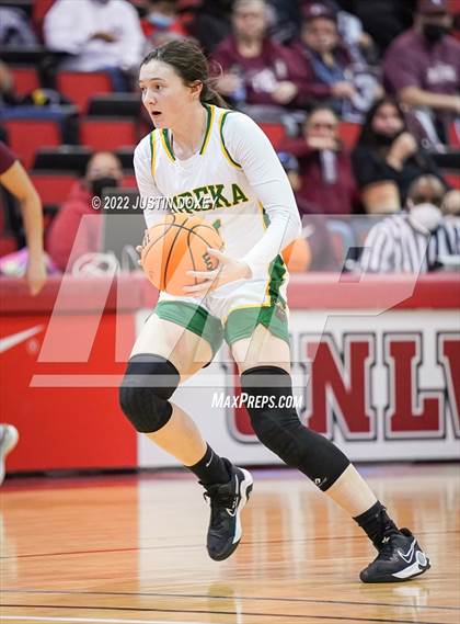 Thumbnail 3 in Eureka vs. Pyramid Lake (NIAA Class 1A State Girls Quarterfinal) photogallery.