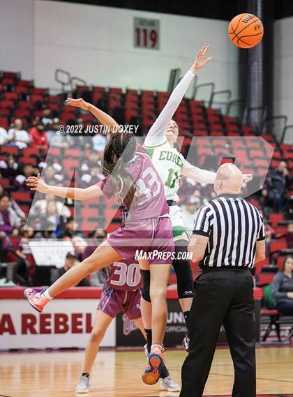 Thumbnail 1 in Eureka vs. Pyramid Lake (NIAA Class 1A State Girls Quarterfinal) photogallery.