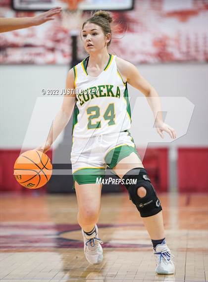 Thumbnail 1 in Eureka vs. Pyramid Lake (NIAA Class 1A State Girls Quarterfinal) photogallery.