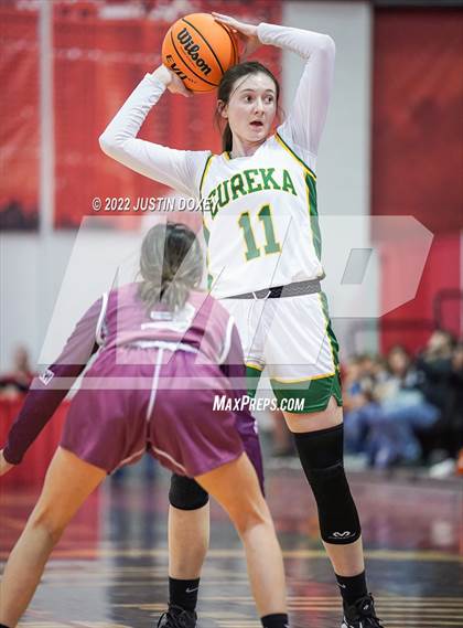 Thumbnail 1 in Eureka vs. Pyramid Lake (NIAA Class 1A State Girls Quarterfinal) photogallery.