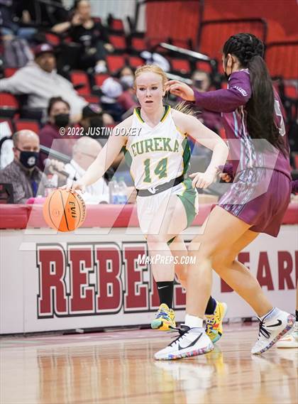 Thumbnail 1 in Eureka vs. Pyramid Lake (NIAA Class 1A State Girls Quarterfinal) photogallery.