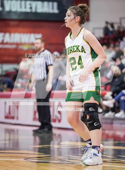 Thumbnail 1 in Eureka vs. Pyramid Lake (NIAA Class 1A State Girls Quarterfinal) photogallery.