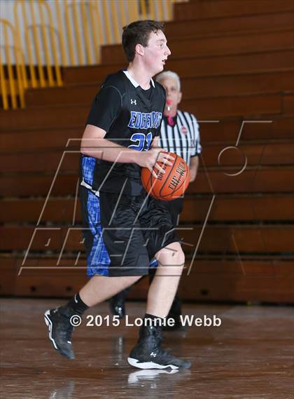 Thumbnail 3 in Edgemont vs Tuckahoe (Coaches vs Cancer Super Classic) photogallery.