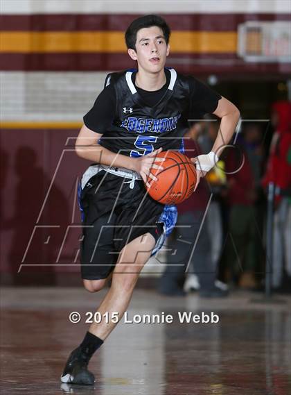 Thumbnail 1 in Edgemont vs Tuckahoe (Coaches vs Cancer Super Classic) photogallery.