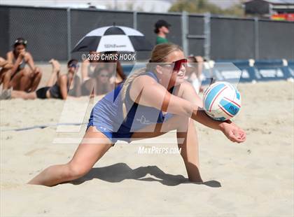Thumbnail 2 in O'Connor vs Xavier College Prep (CatBox Classic Beach Invitational) photogallery.