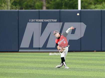 Thumbnail 2 in Martin vs. Marcus (UIL 6A Semifinal) photogallery.