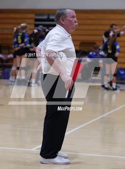 Thumbnail 3 in Oaks Christian vs Agoura photogallery.