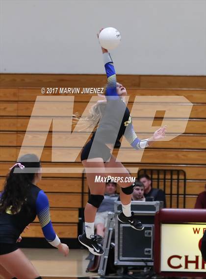 Thumbnail 1 in Oaks Christian vs Agoura photogallery.