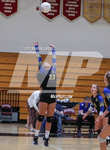 Thumbnail 1 in Oaks Christian vs Agoura photogallery.
