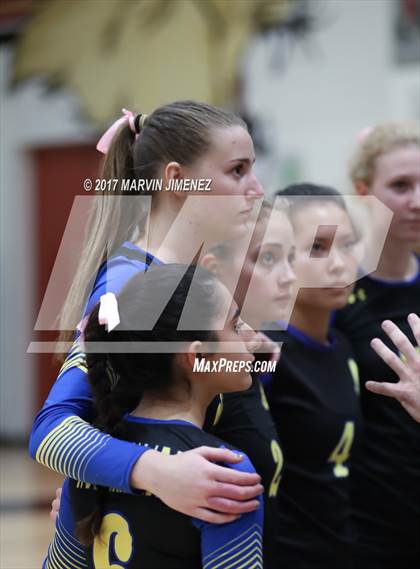 Thumbnail 1 in Oaks Christian vs Agoura photogallery.