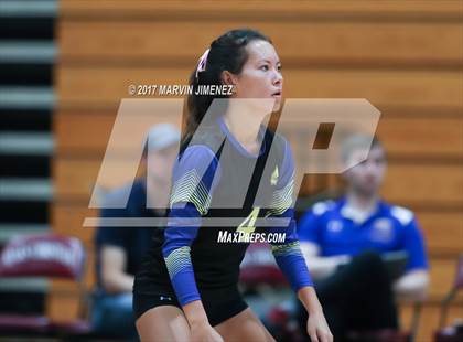 Thumbnail 3 in Oaks Christian vs Agoura photogallery.