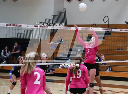 Thumbnail 3 in Oaks Christian vs Agoura photogallery.