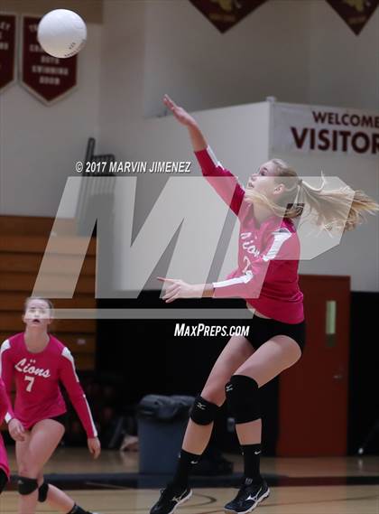 Thumbnail 3 in Oaks Christian vs Agoura photogallery.