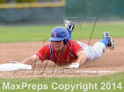 Thumbnail 2 in Reno @ Wooster photogallery.