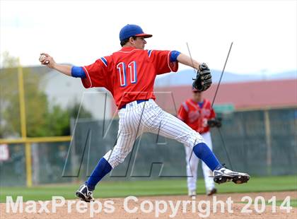 Thumbnail 2 in Reno @ Wooster photogallery.