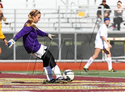 Thumbnail 1 in Royal vs. Simi Valley photogallery.