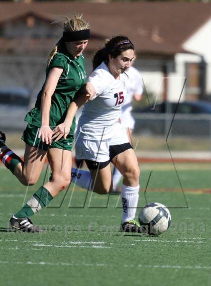 Thumbnail 3 in Royal vs. Simi Valley photogallery.