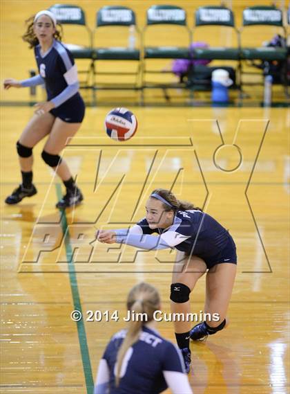 Thumbnail 1 in Prospect vs Glenbard South (Hilltopper Invite) photogallery.