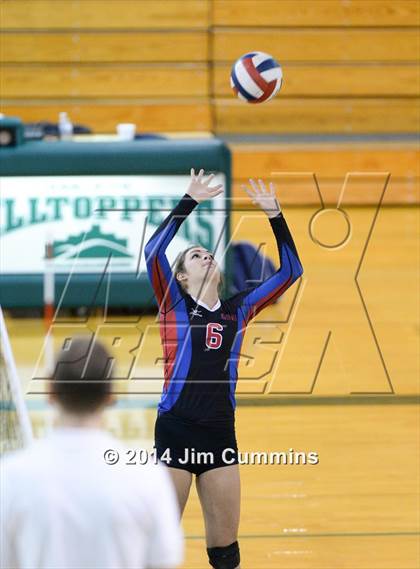 Thumbnail 1 in Prospect vs Glenbard South (Hilltopper Invite) photogallery.