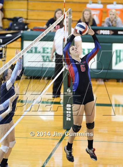 Thumbnail 2 in Prospect vs Glenbard South (Hilltopper Invite) photogallery.