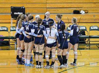 Thumbnail 3 in Prospect vs Glenbard South (Hilltopper Invite) photogallery.