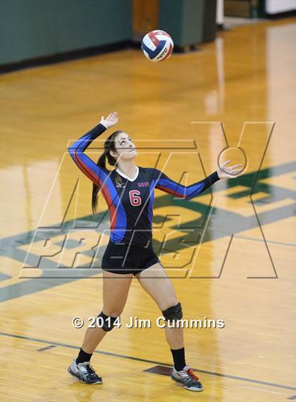 Thumbnail 1 in Prospect vs Glenbard South (Hilltopper Invite) photogallery.