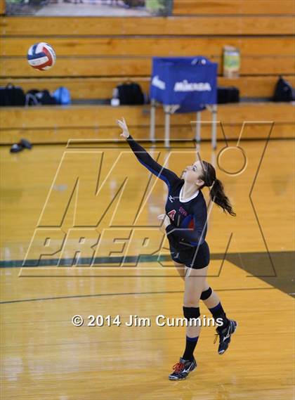 Thumbnail 2 in Prospect vs Glenbard South (Hilltopper Invite) photogallery.