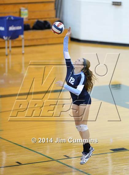 Thumbnail 3 in Prospect vs Glenbard South (Hilltopper Invite) photogallery.
