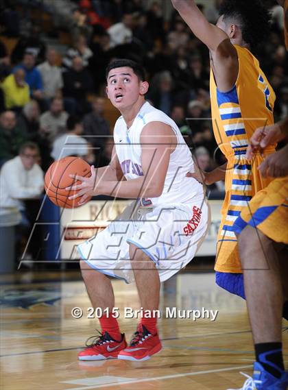 Thumbnail 2 in Jefferson vs. South Salem (Les Schwab Invitational) photogallery.