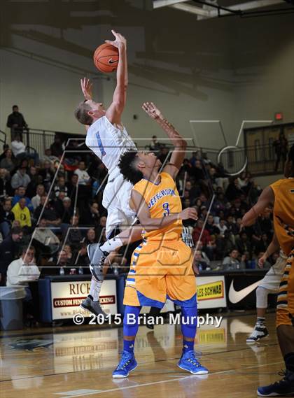 Thumbnail 3 in Jefferson vs. South Salem (Les Schwab Invitational) photogallery.