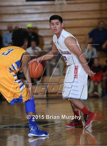 Thumbnail 2 in Jefferson vs. South Salem (Les Schwab Invitational) photogallery.