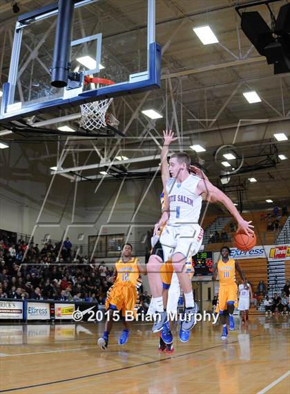 Thumbnail 1 in Jefferson vs. South Salem (Les Schwab Invitational) photogallery.