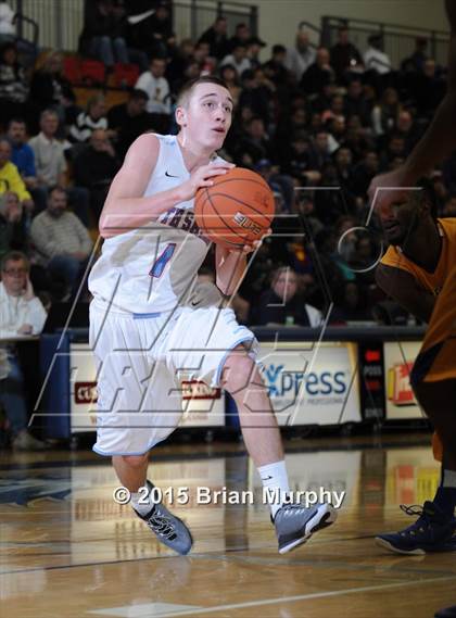 Thumbnail 3 in Jefferson vs. South Salem (Les Schwab Invitational) photogallery.