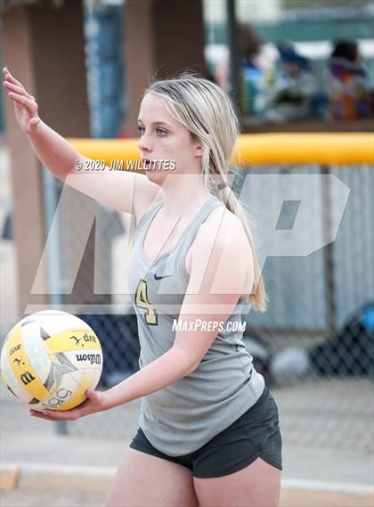 Thumbnail 3 in Sunnyslope vs Verrado (OC Beach Invitational Bronze Final)  photogallery.