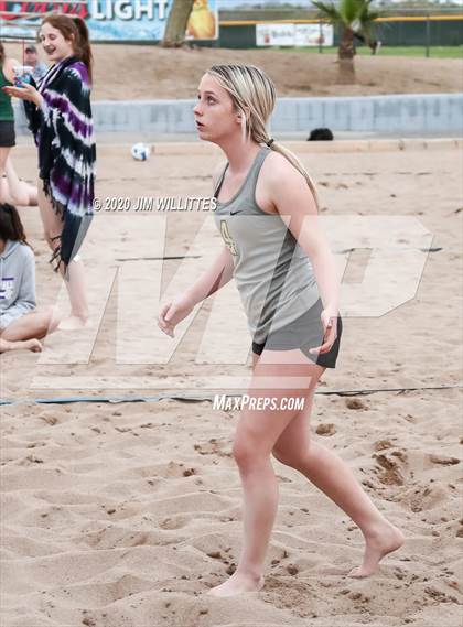 Thumbnail 1 in Sunnyslope vs Verrado (OC Beach Invitational Bronze Final)  photogallery.