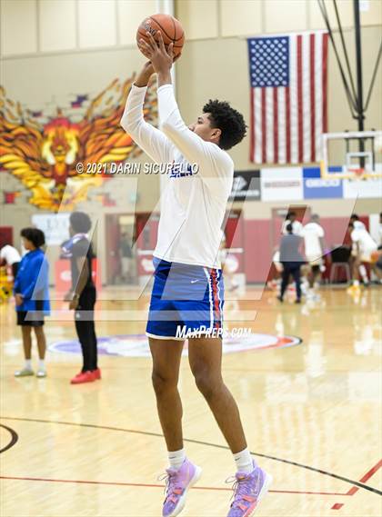 Thumbnail 2 in Duncanville vs. Montverde Academy (Hoophall West Tournament) photogallery.