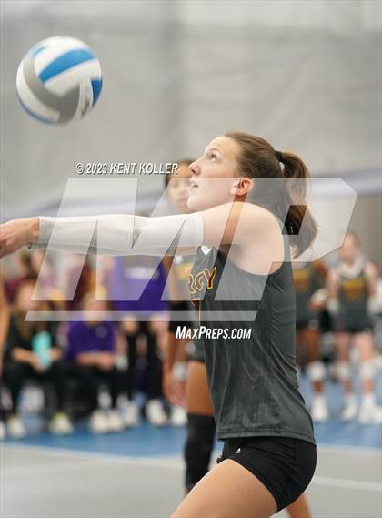 Thumbnail 2 in Mercy vs. Brighton photogallery.