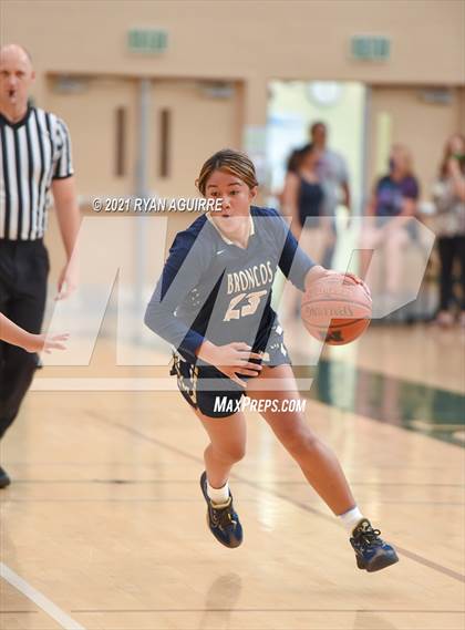 Thumbnail 1 in Vista Murrieta @ Murrieta Mesa photogallery.
