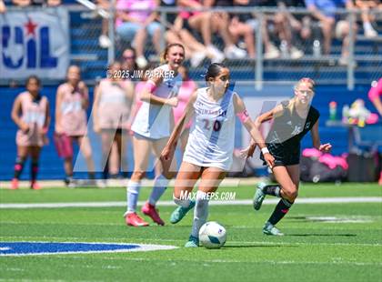 Thumbnail 3 in Wimberley vs. Randall (UIL 4A Soccer Division II Final) photogallery.
