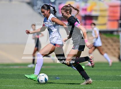 Thumbnail 2 in Wimberley vs. Randall (UIL 4A Soccer Division II Final) photogallery.